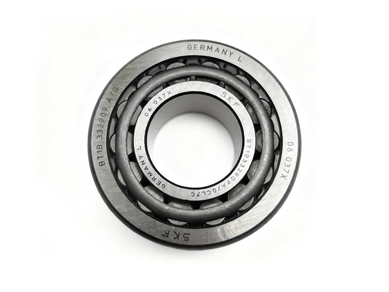 Rodamientos de rodillos cónicos BT1B 332909A/QCL7C-SKF